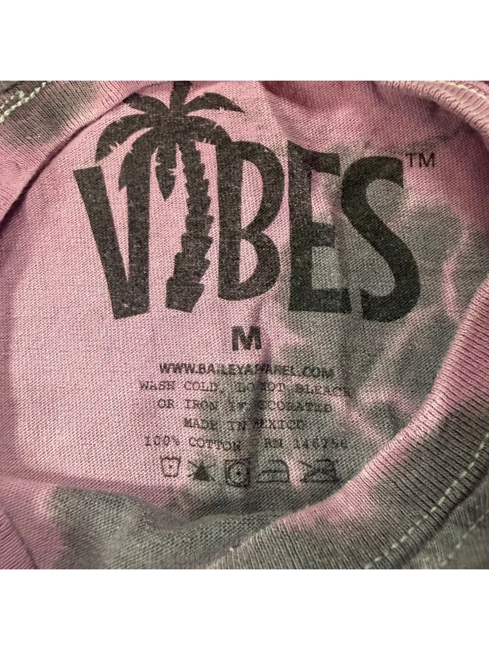 Vibes Boys Medium Pink Purple Tie Dye Streetwear King Drip Bear Graphic T-Shirt